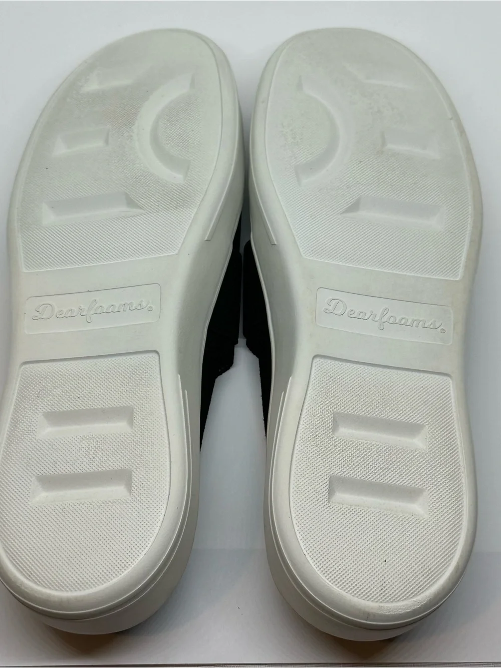 Dearfoams Black Gray Knit Mule Sneakers Comfort Slip Ons Size 10